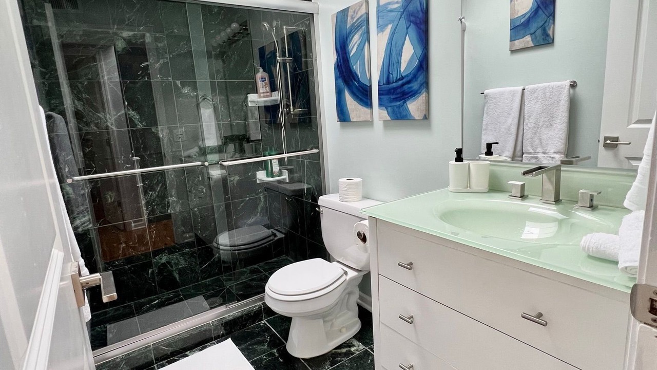 Photo of Bathroom in Park West