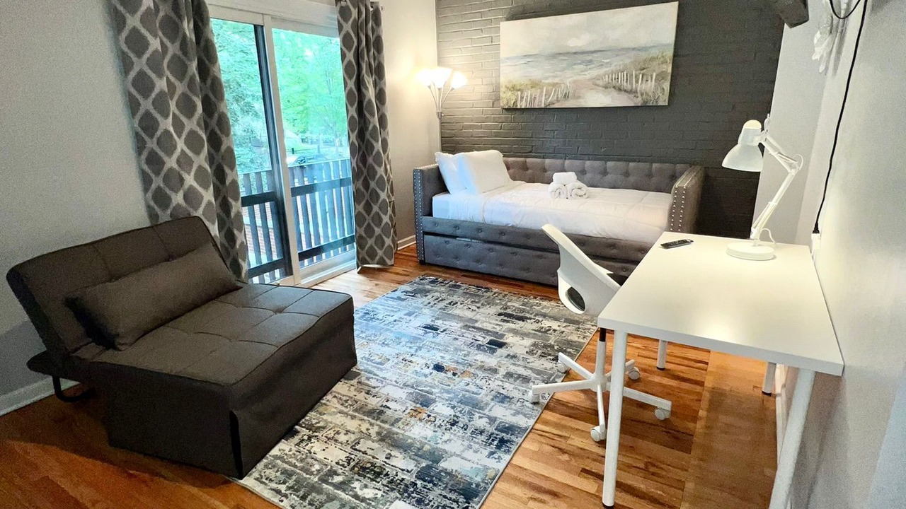 Photo of Bedroom in Park West