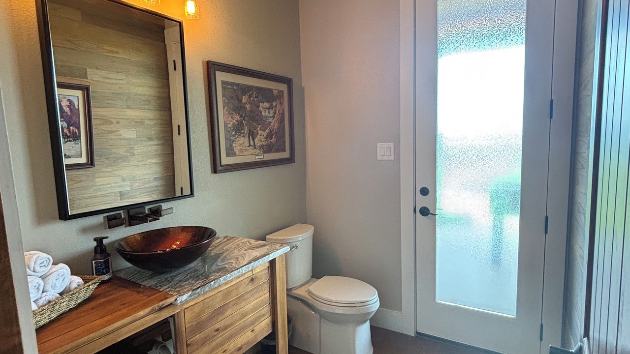 Photo of Bathroom in Lick Creek Ranch