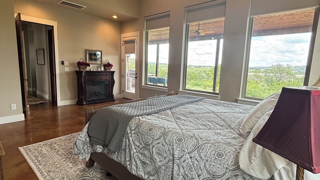 Photo of Bedroom in Lick Creek Ranch