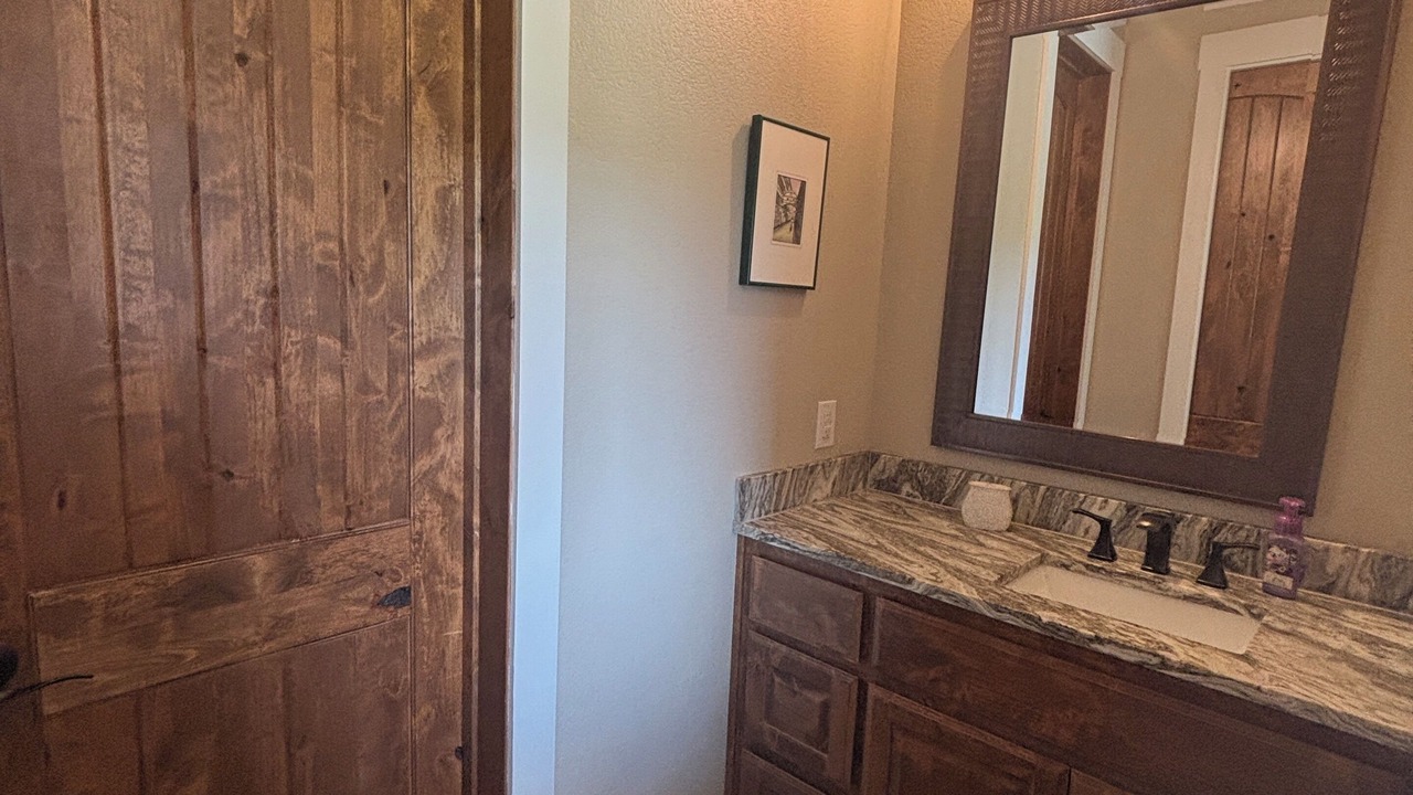 Photo of Bathroom in Lick Creek Ranch