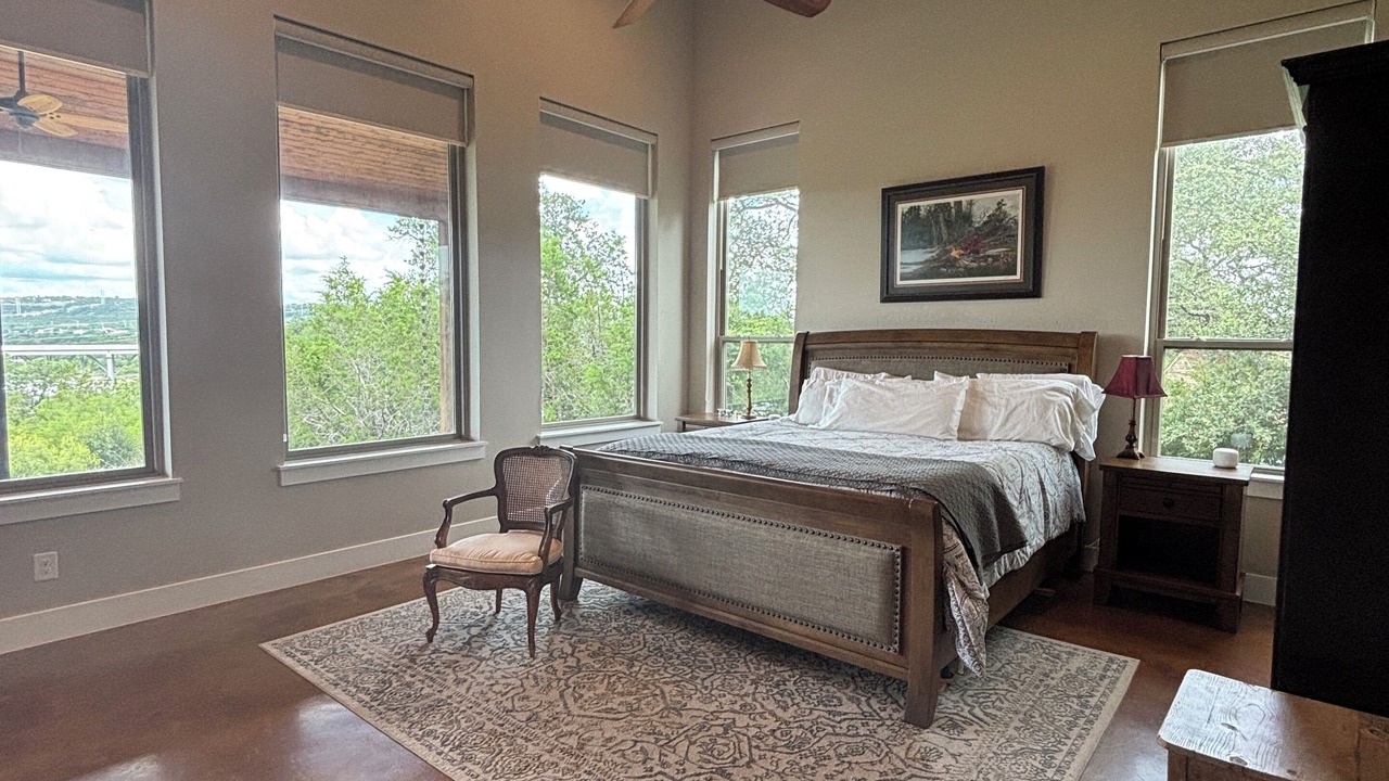 Photo of Bedroom in Lick Creek Ranch