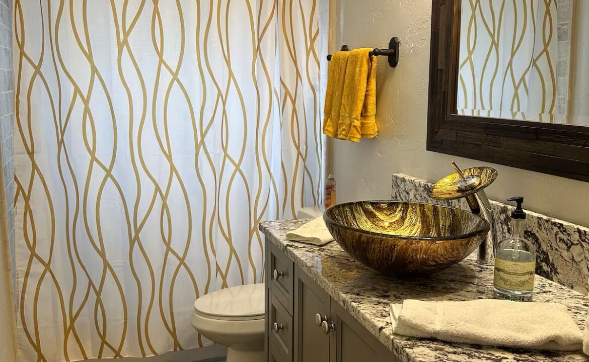 Photo of Bathroom in Pinedale