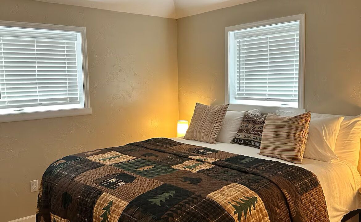 Photo of Bedroom in Pinedale