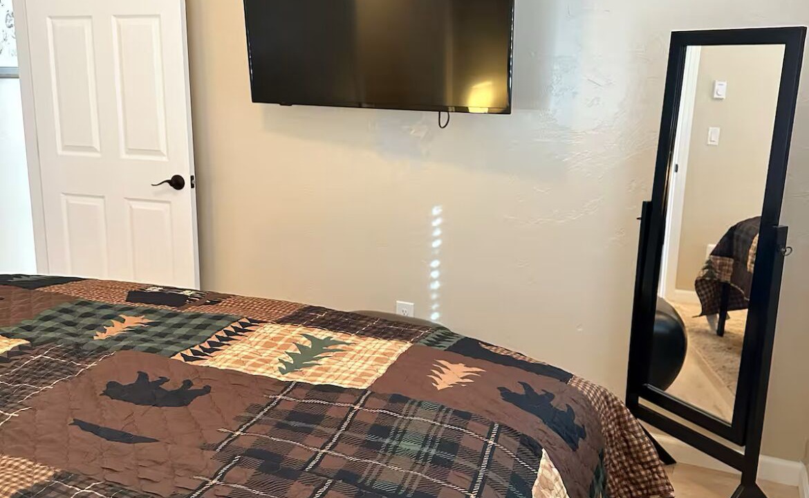Photo of Bedroom in Pinedale