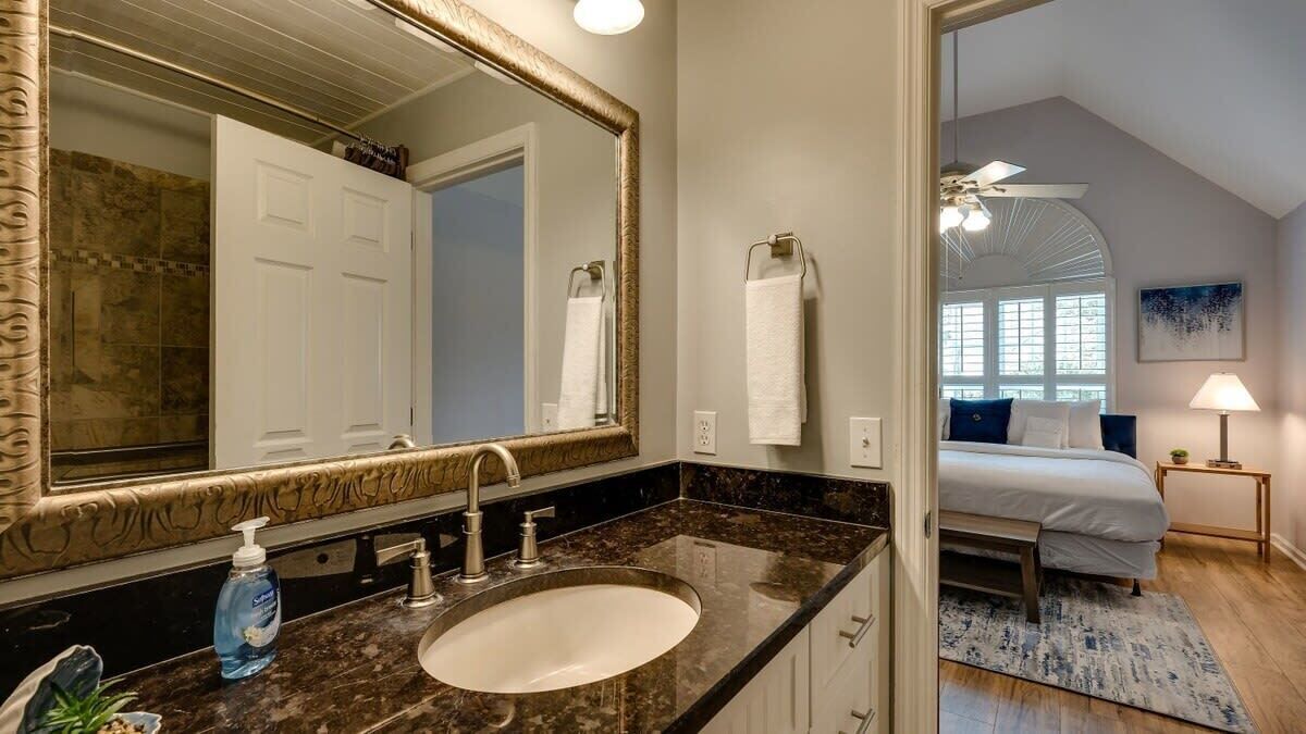 Photo of Bathroom in Savannah