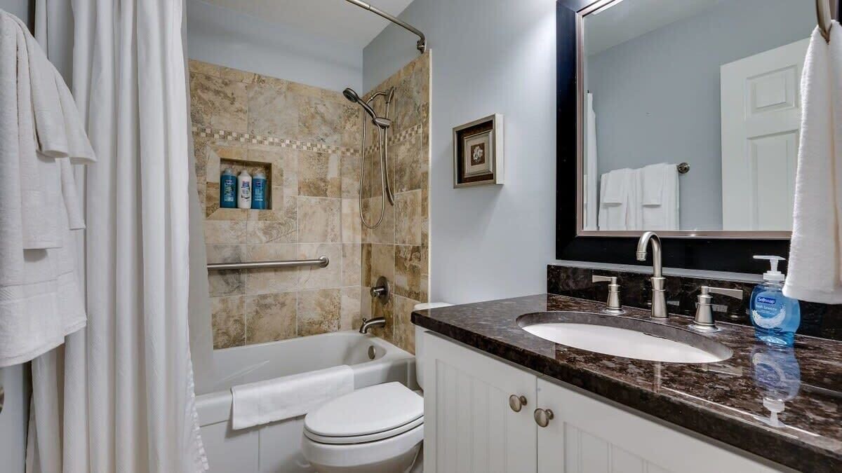 Photo of Bathroom in Savannah