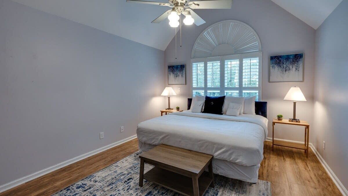 Photo of Bedroom in Savannah