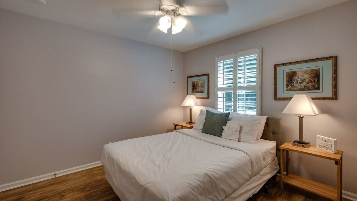 Photo of Bedroom in Savannah
