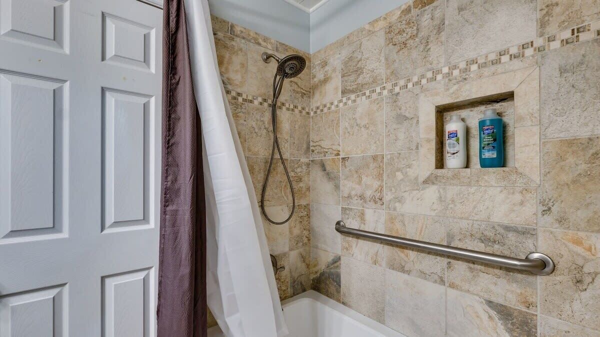 Photo of Bathroom in Savannah