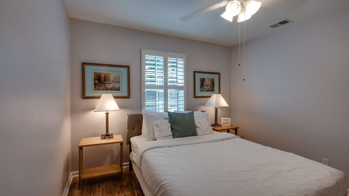 Photo of Bedroom in Savannah