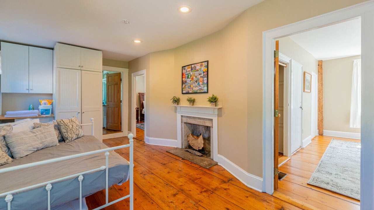Photo of Bedroom in Manchester Center