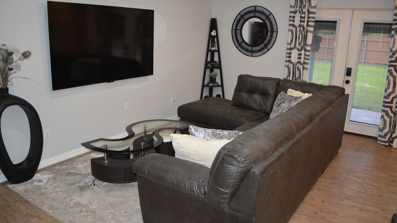 Photo of Bedroom in Forest Hill