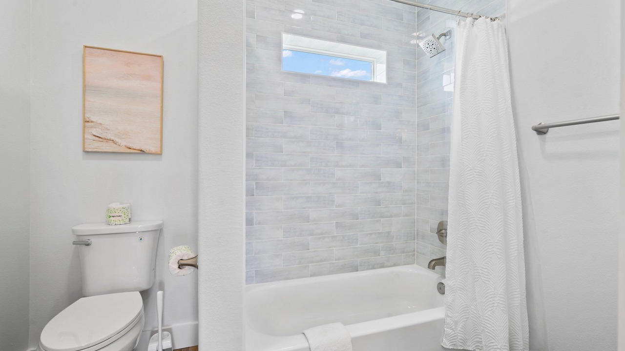 Photo of Bathroom in Terramar Beach