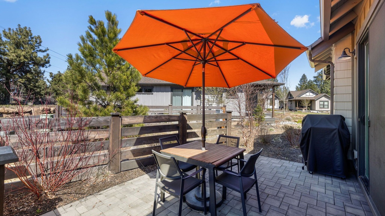 Photo of Outdoor in Century West