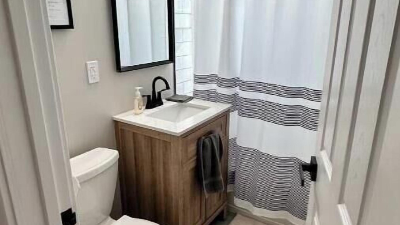 Photo of Bathroom in Des Plaines