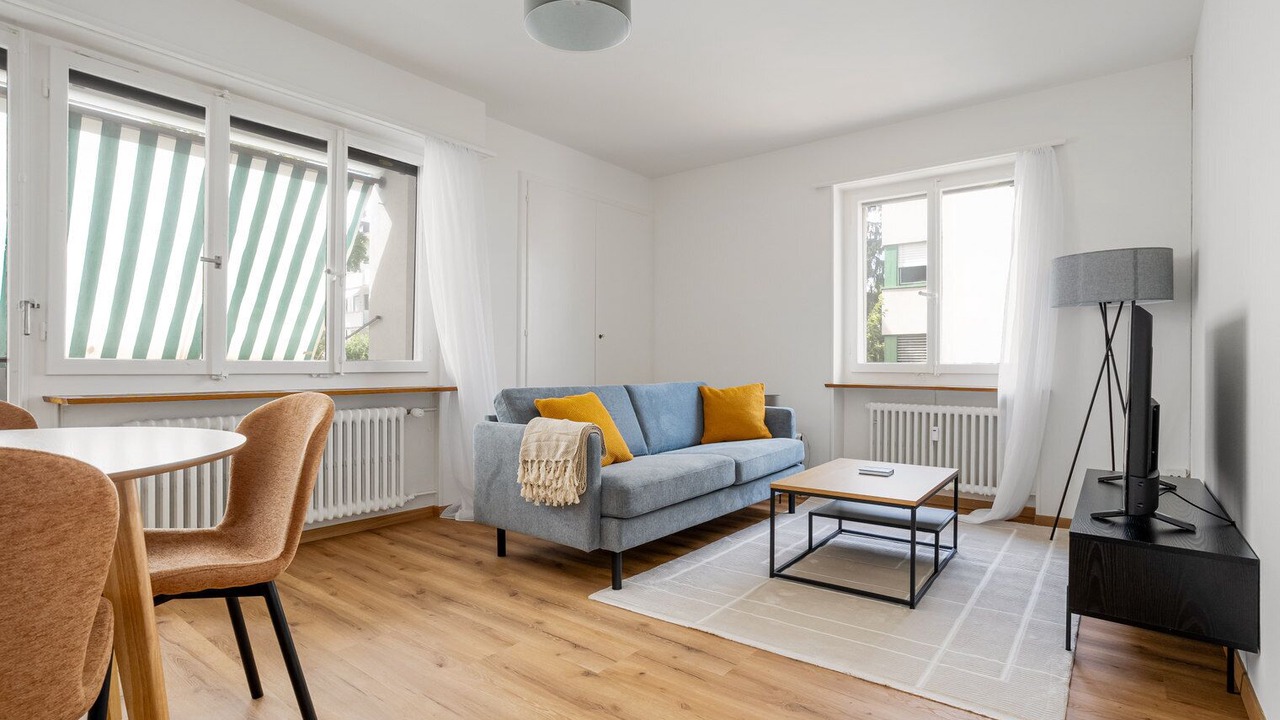 Photo of Livingroom in Iselin