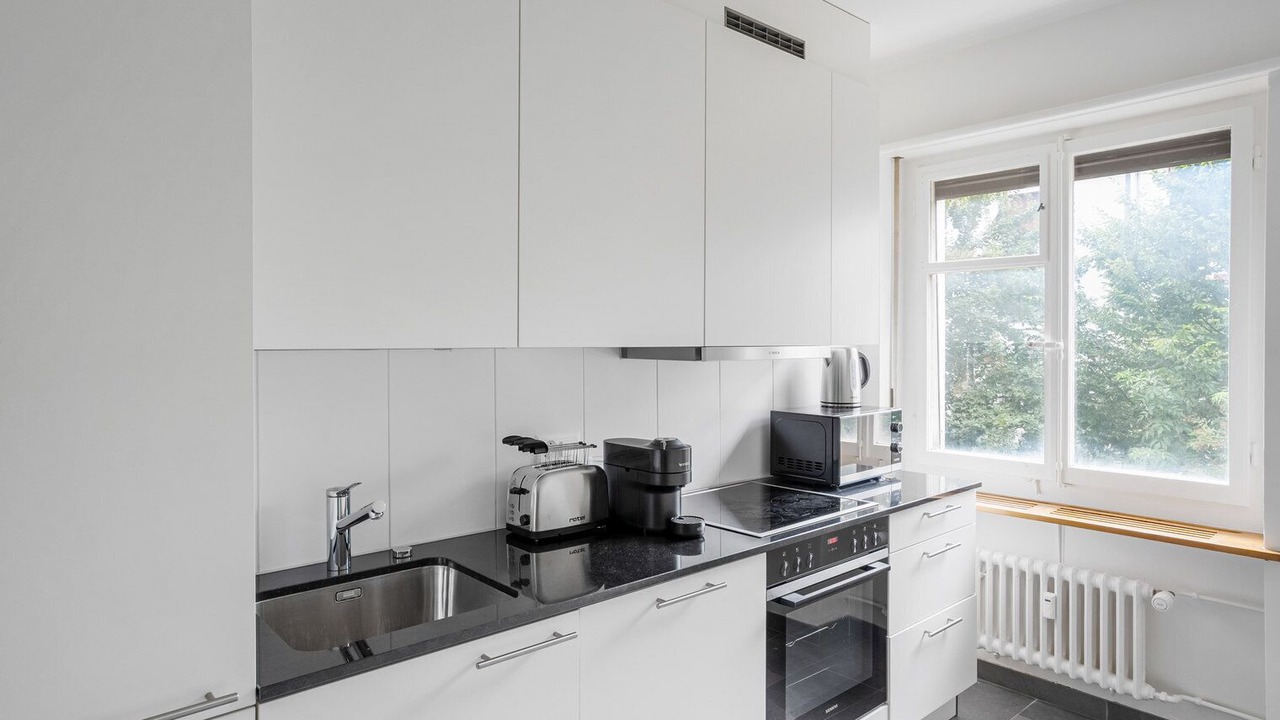 Photo of Kitchen in Iselin