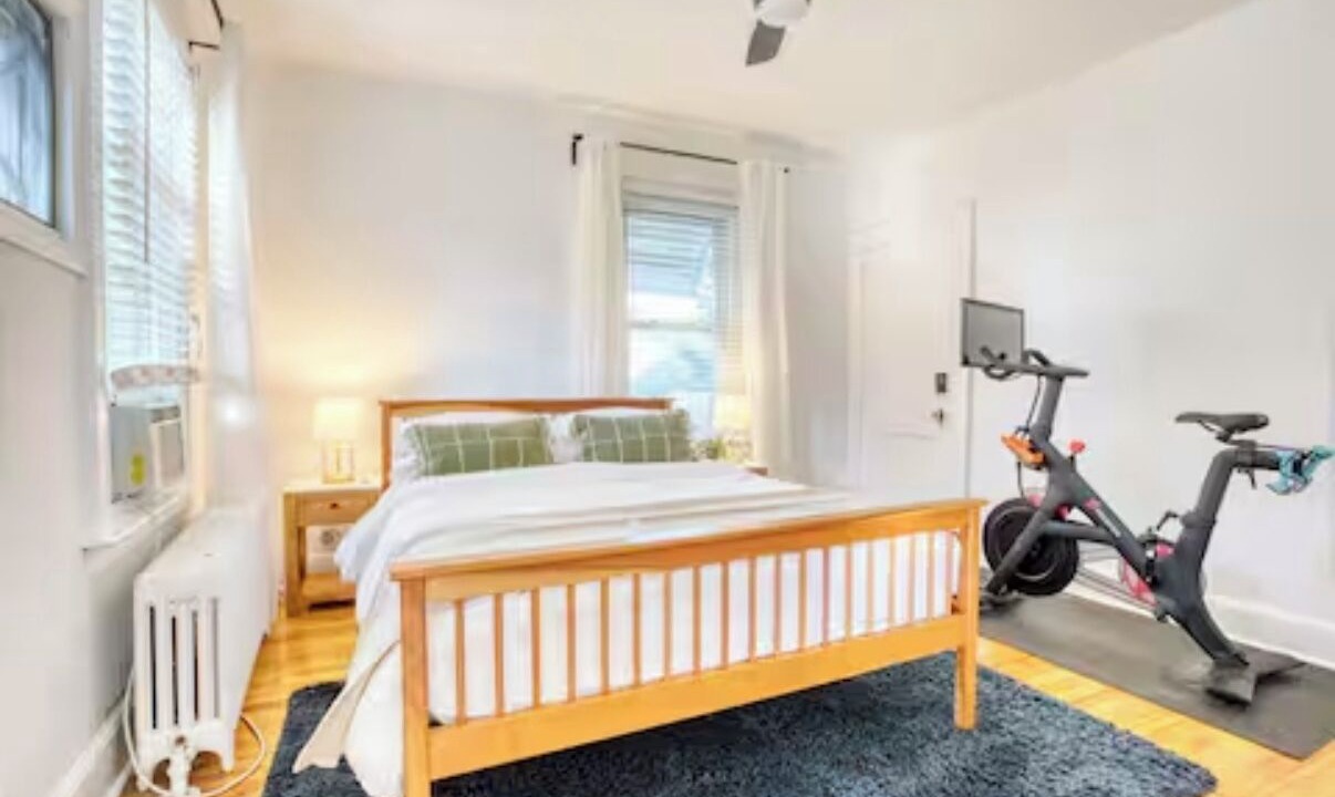 Photo of Bedroom in East Shore