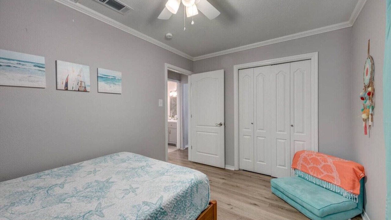 Photo of Bedroom in Aransas Pass