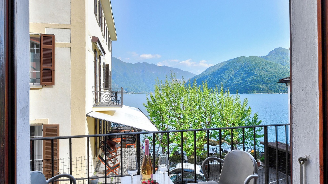 Photo of Outdoor in Melide