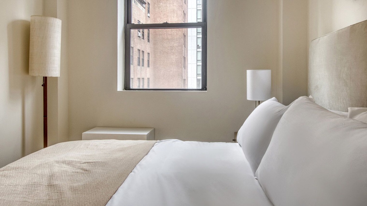 Photo of Bedroom in Midtown East
