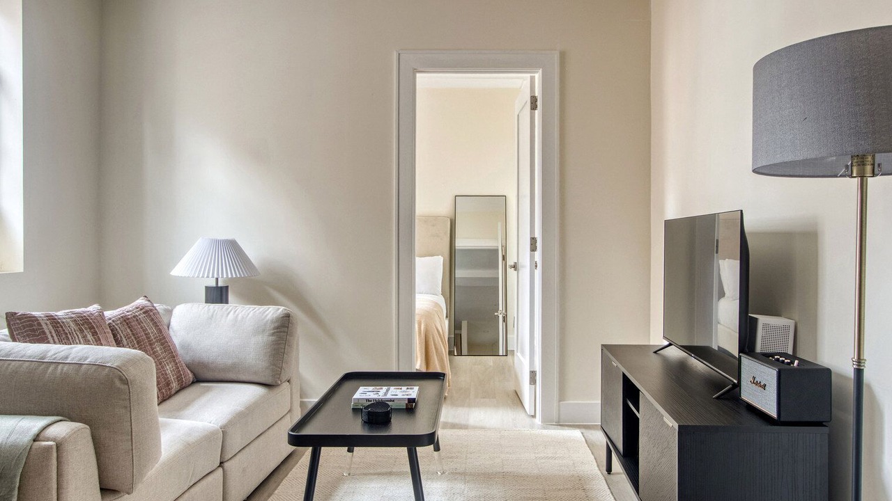 Photo of Bedroom in Midtown East