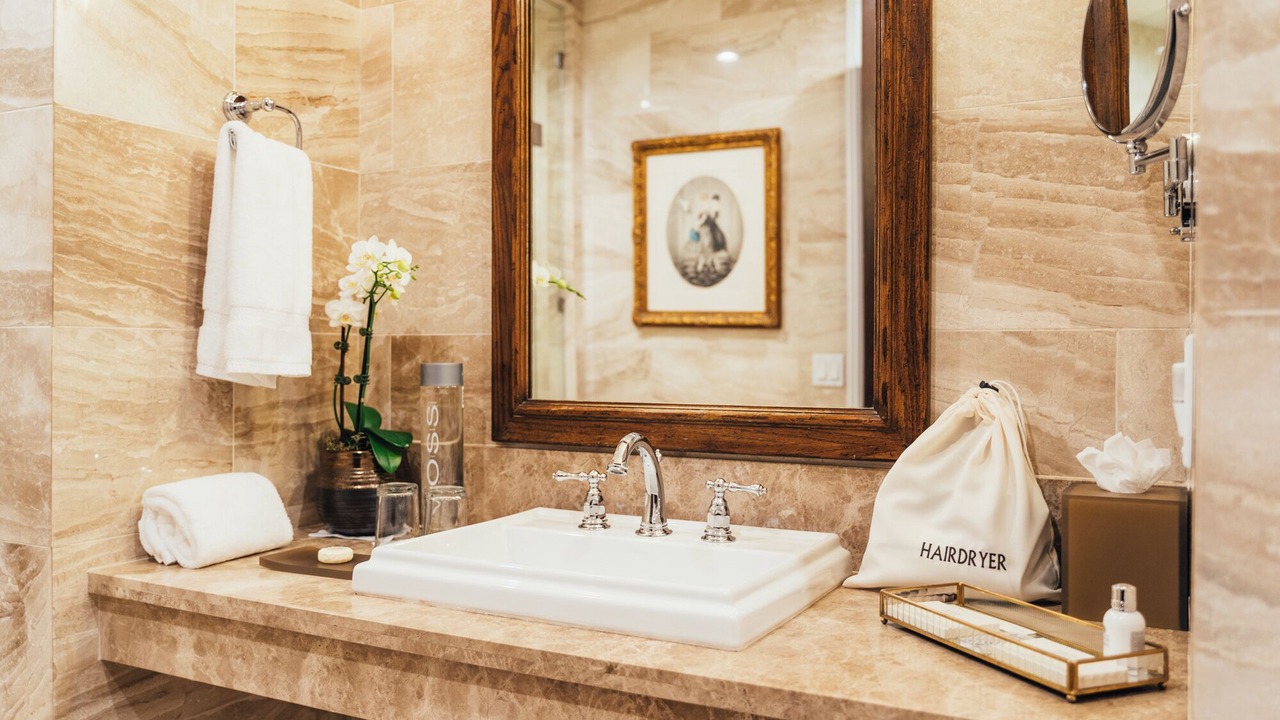 Photo of Bathroom in Lower Pacific Heights