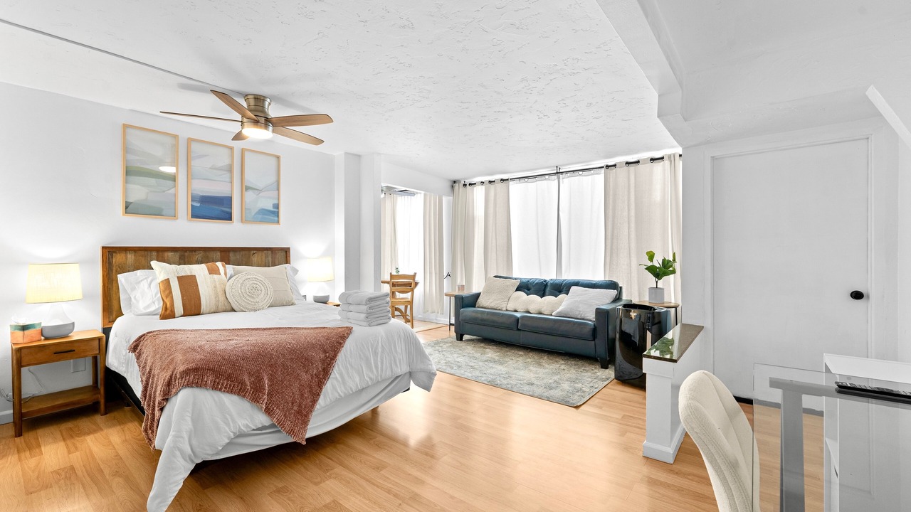 Photo of Bedroom in Downtown Reno