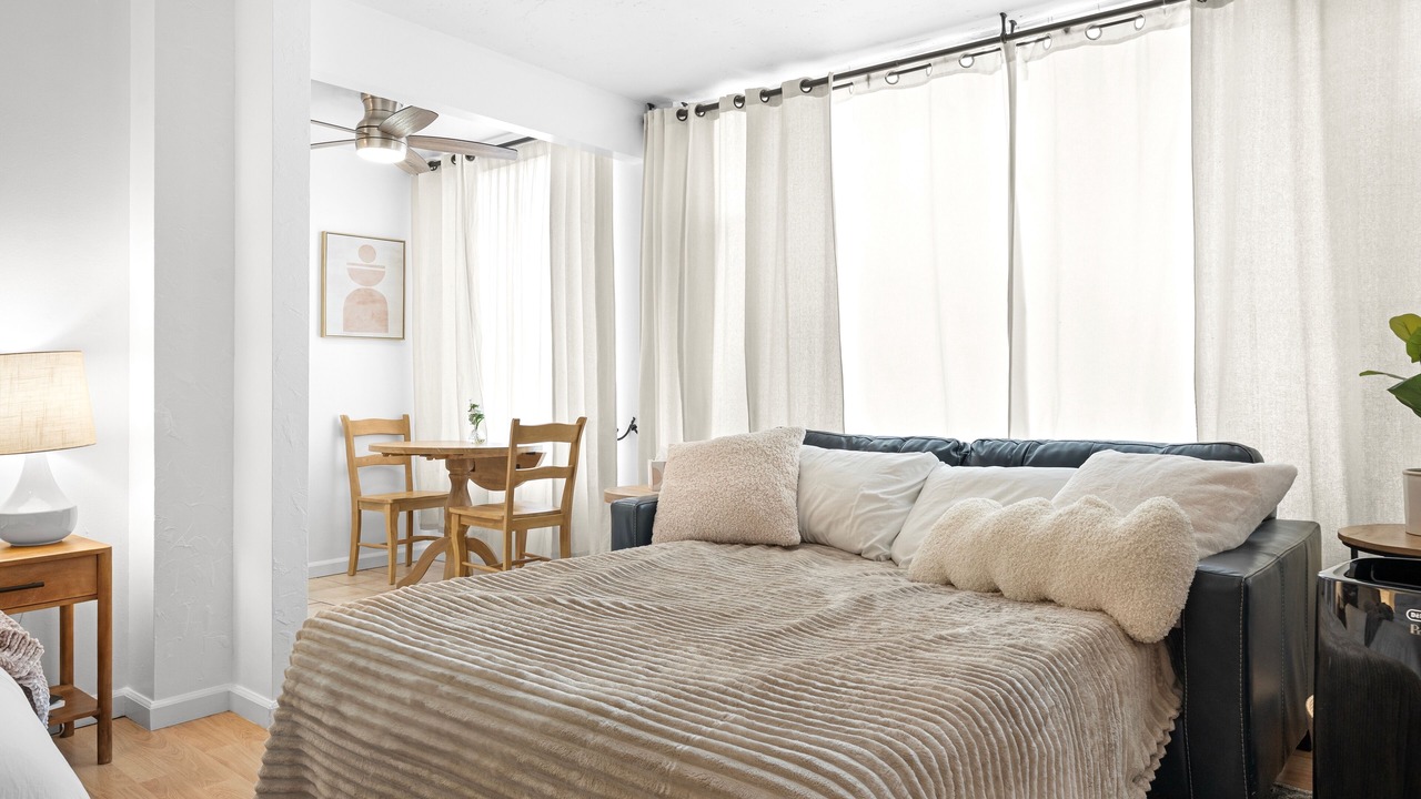 Photo of Bedroom in Downtown Reno