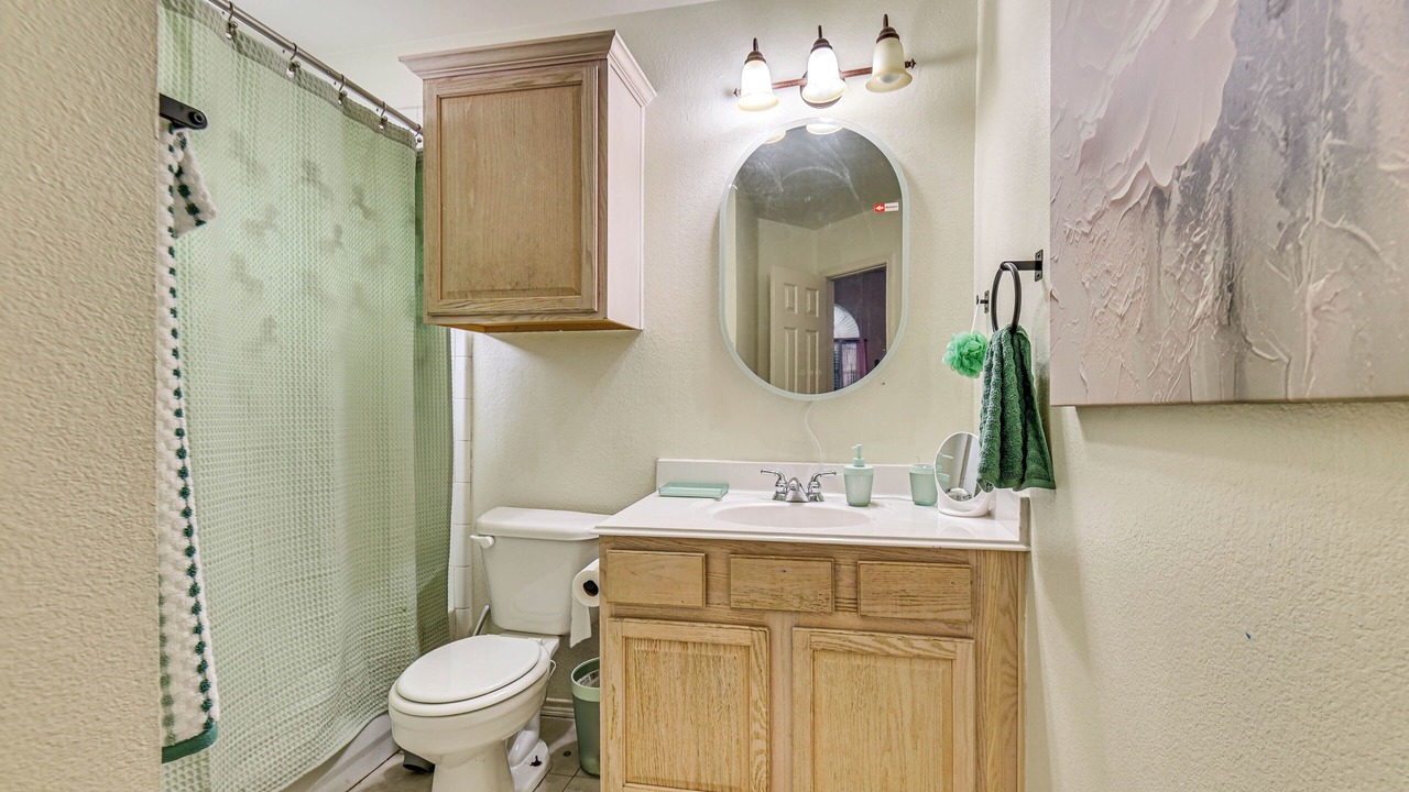 Photo of Bathroom in Allen