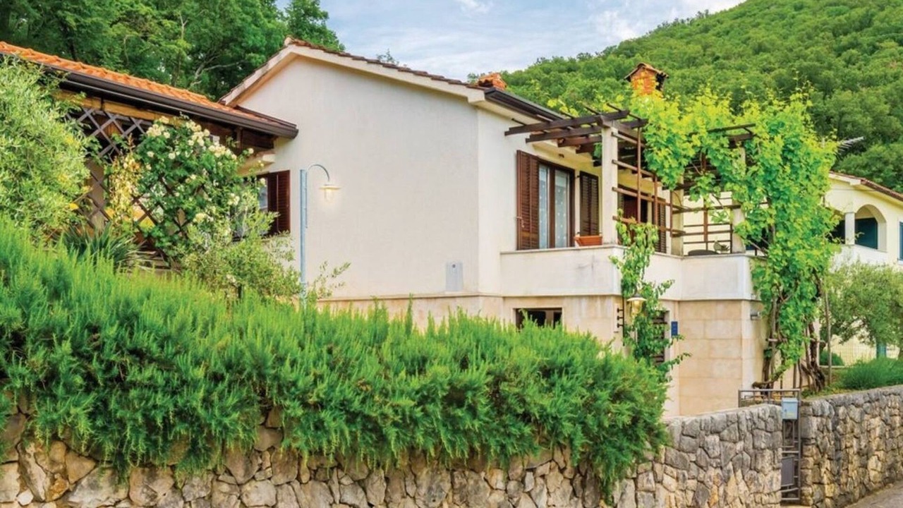 Photo of Outdoor in Porozina