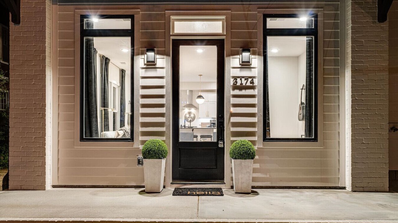 Photo of Outdoor in West End
