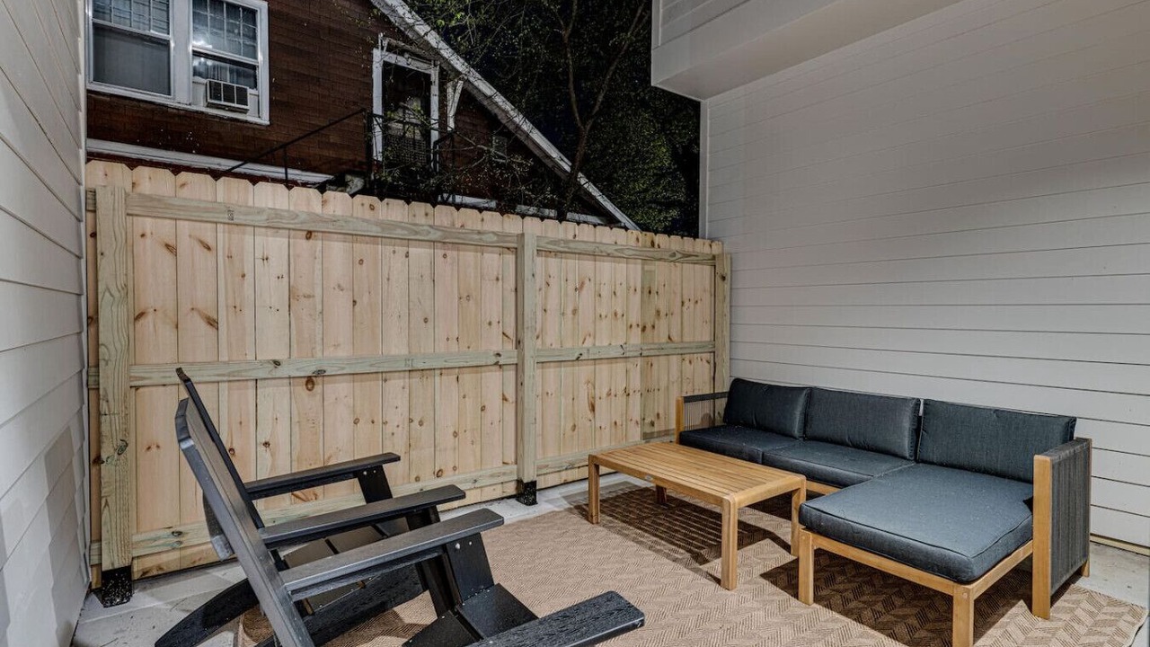 Photo of Patio Balcony in West End