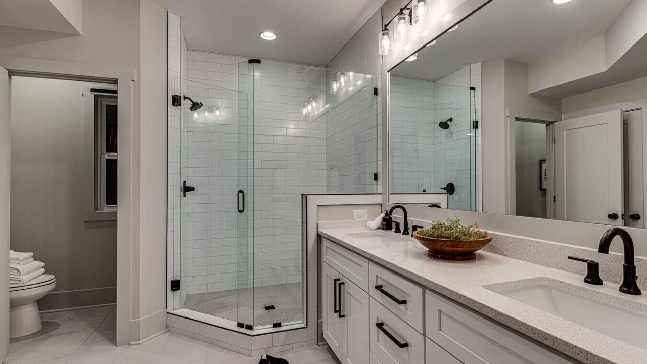 Photo of Bathroom in West End