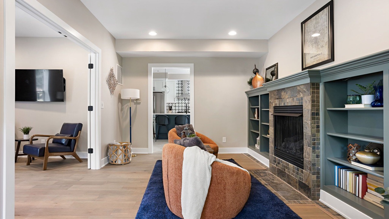 Photo of Livingroom in Meridian-Kessler