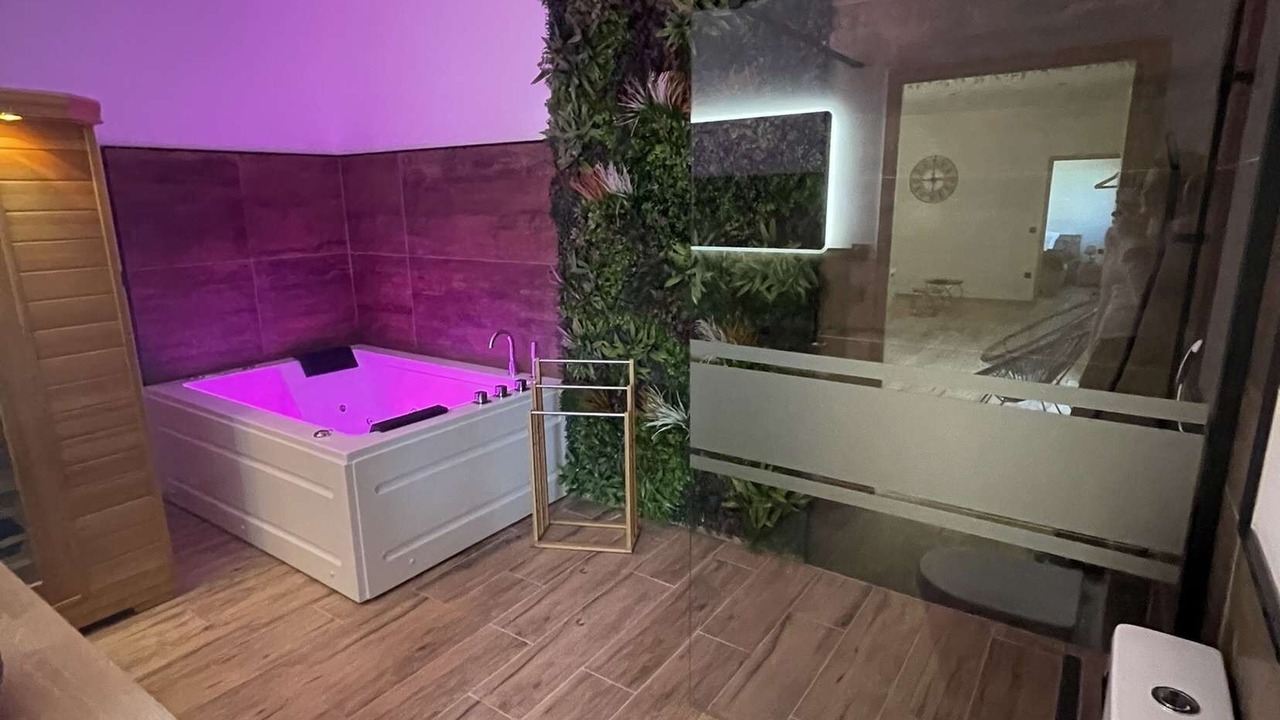 Photo of Bathroom in Calais