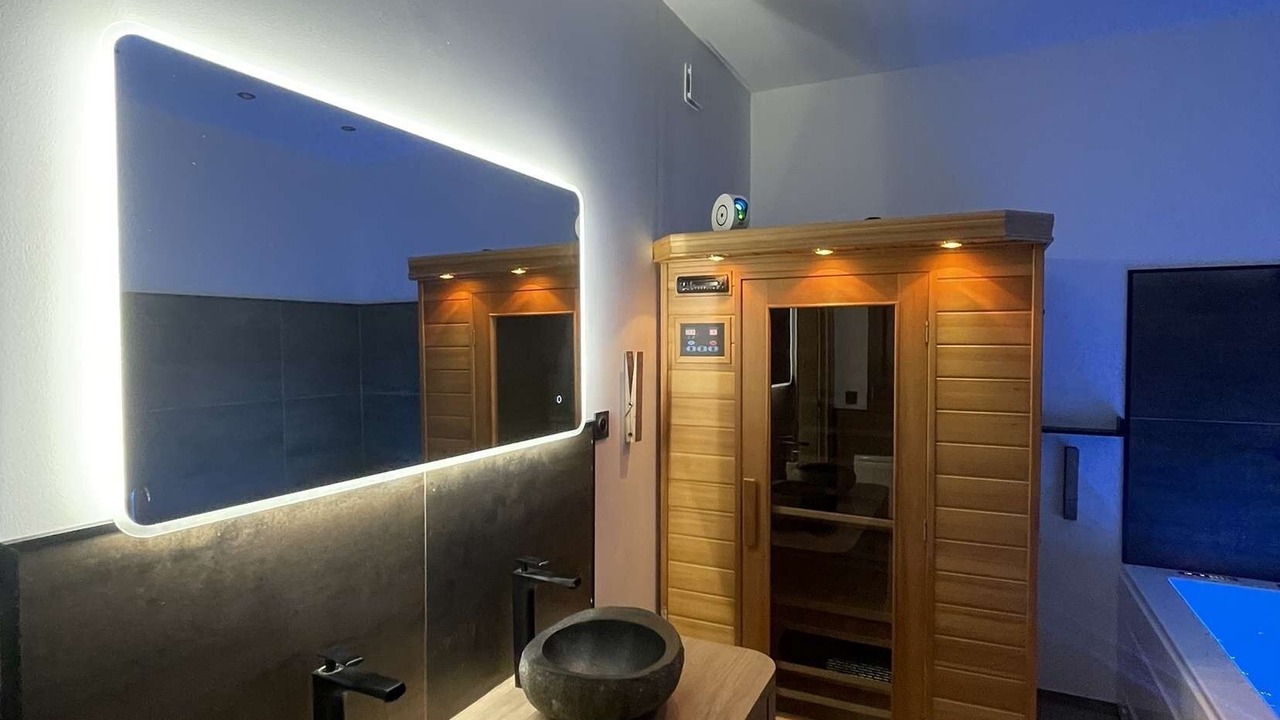 Photo of Others in Calais