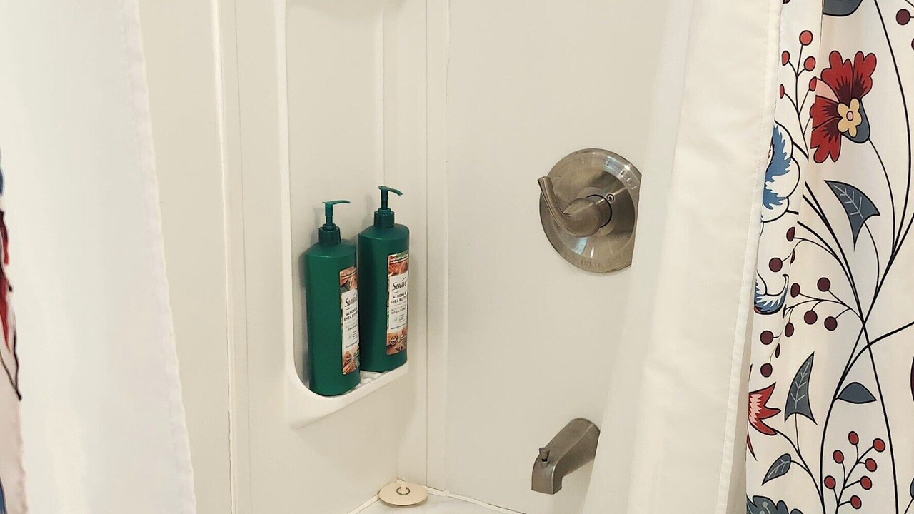 Photo of Bathroom in Watkins Glen