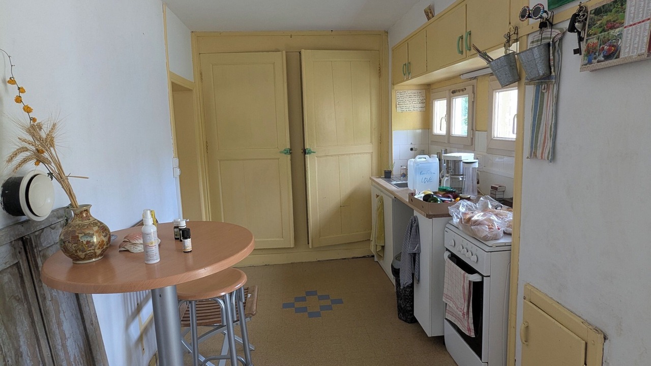 Photo of Others in Cellettes