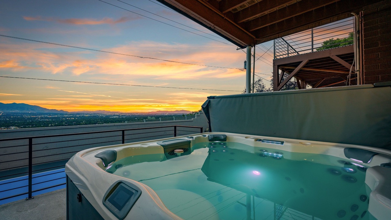 Photo of Patio Balcony in Olympus Cove