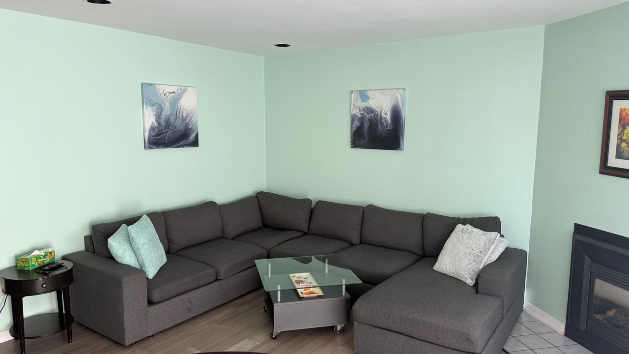 Photo of Livingroom in East Ithaca