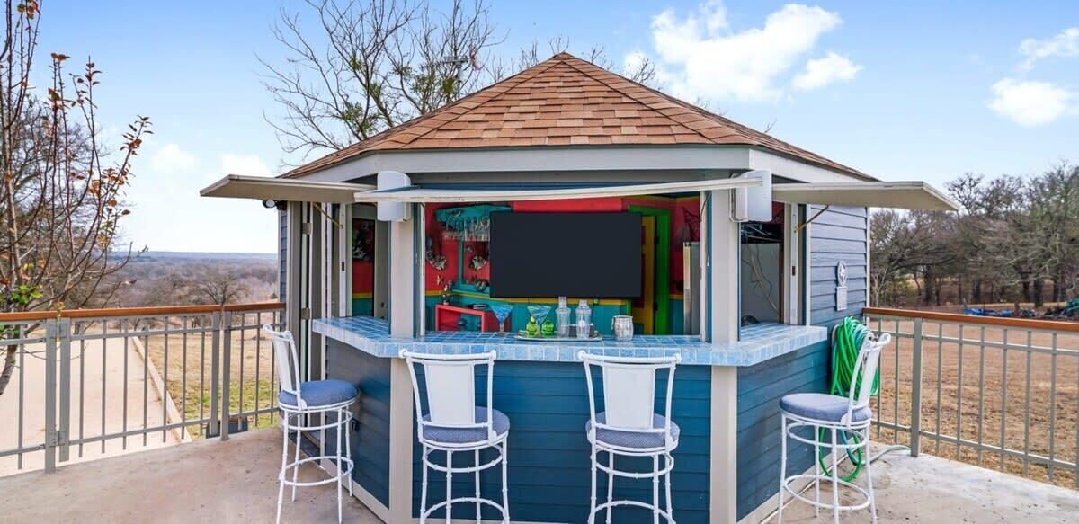 Photo of Outdoor in Manor