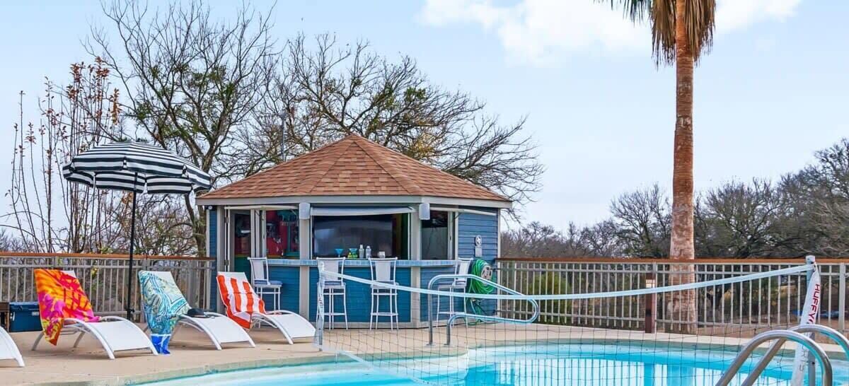 Photo of Outdoor in Manor