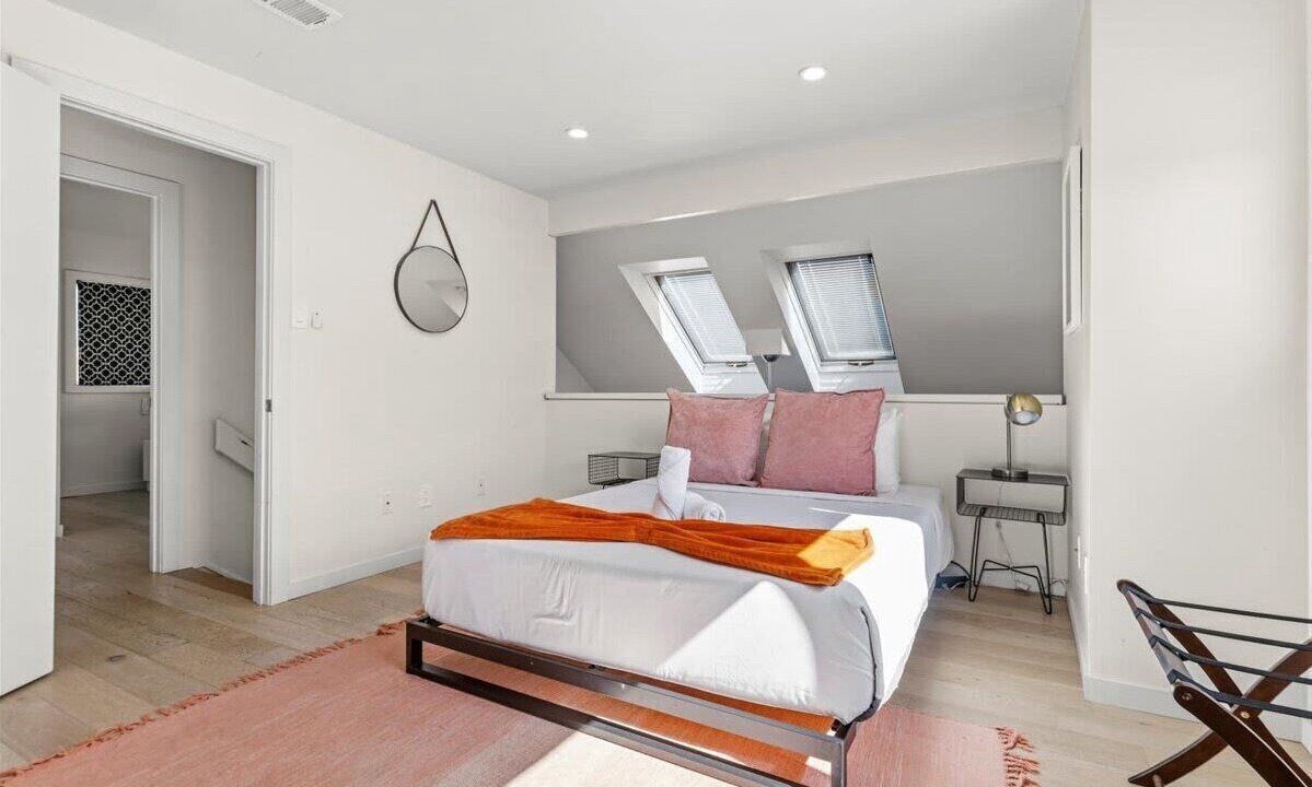 Photo of Bedroom in Manor