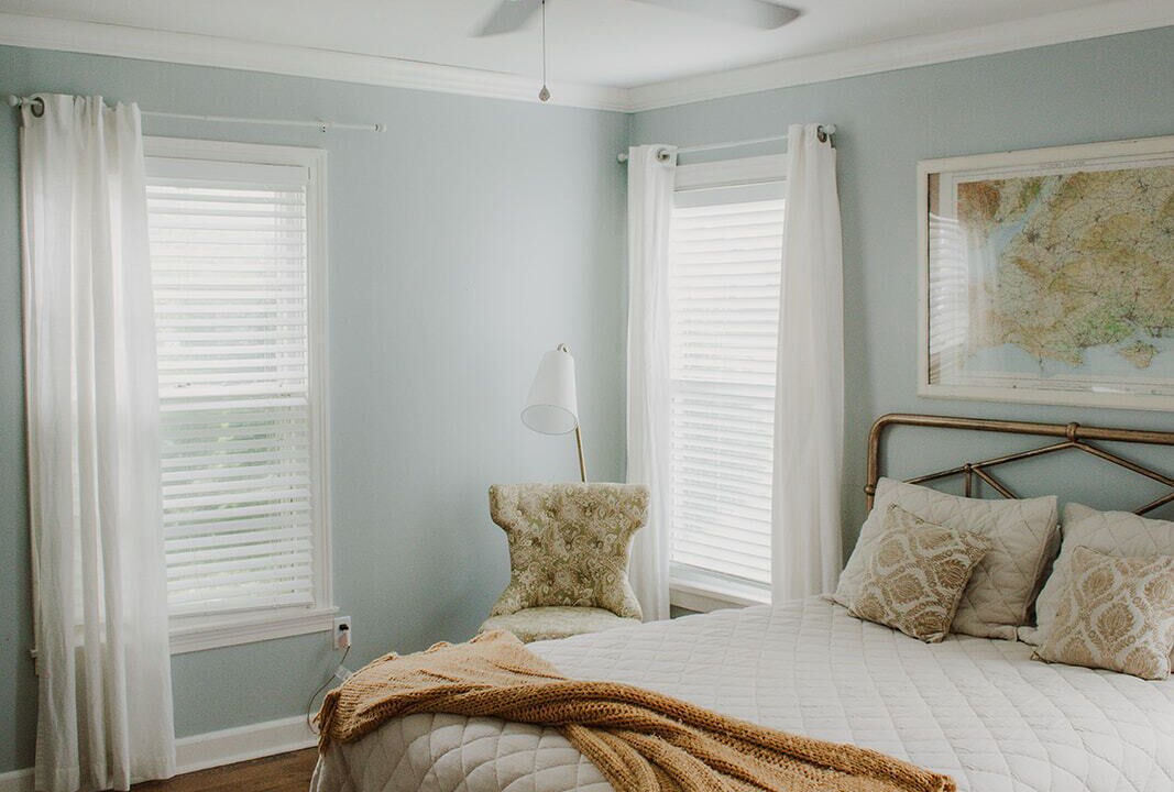 Photo of Bedroom in Sayles Blvd. Area