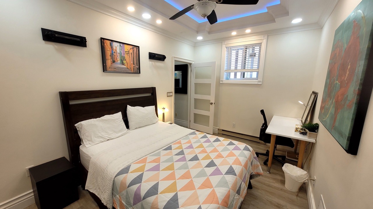 Photo of Bedroom in Willowdale