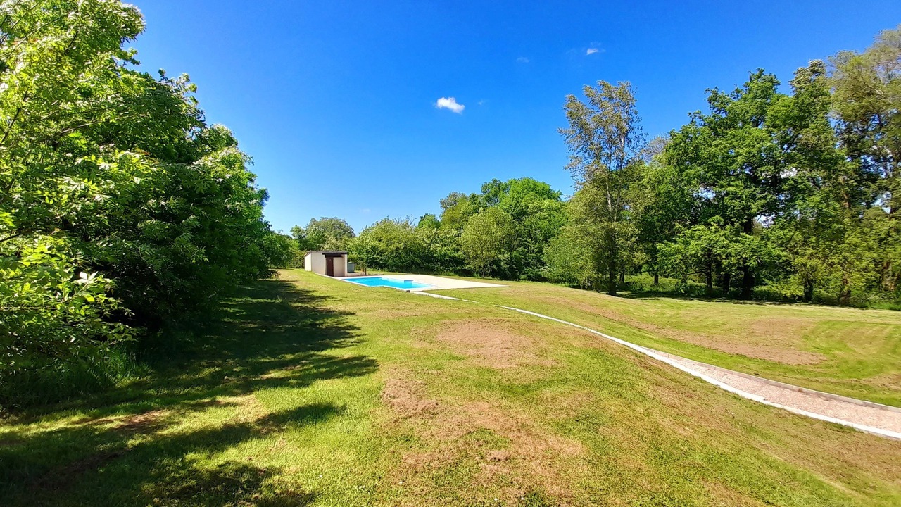 Photo of Outdoor in Roumagne