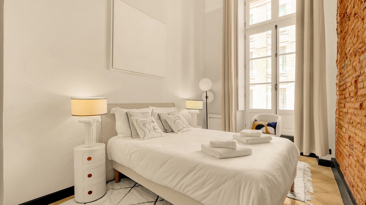 Photo of Bedroom in Toulouse City-Centre