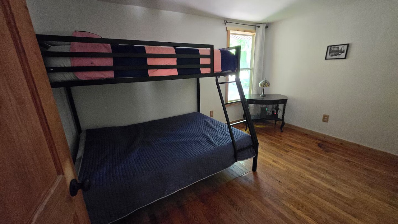 Photo of Bedroom in Powell